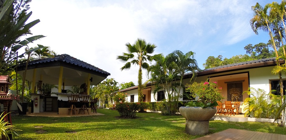Garten der Lotuslodge auf Phuket